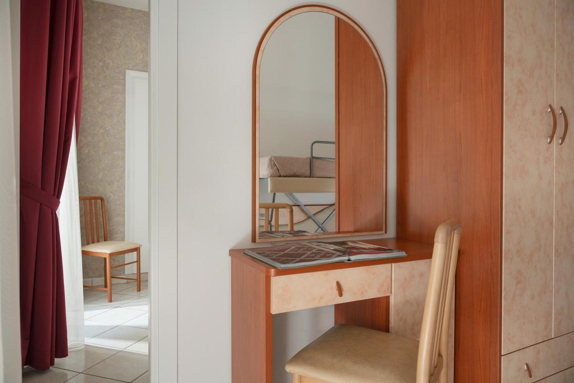Hotel San Marco Милано Мартима Екстериор снимка