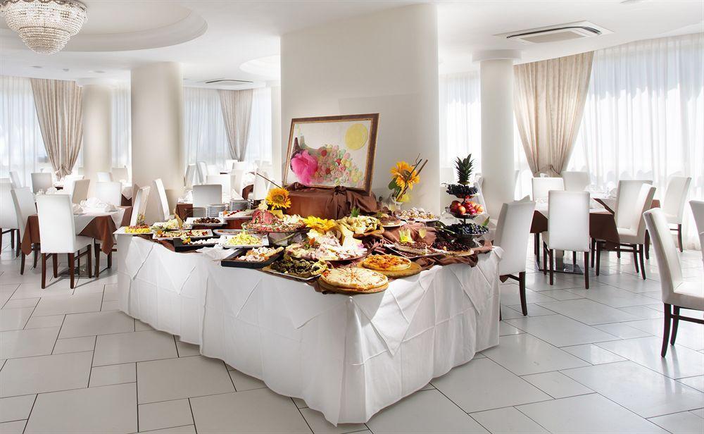 Hotel San Marco Милано Мартима Екстериор снимка
