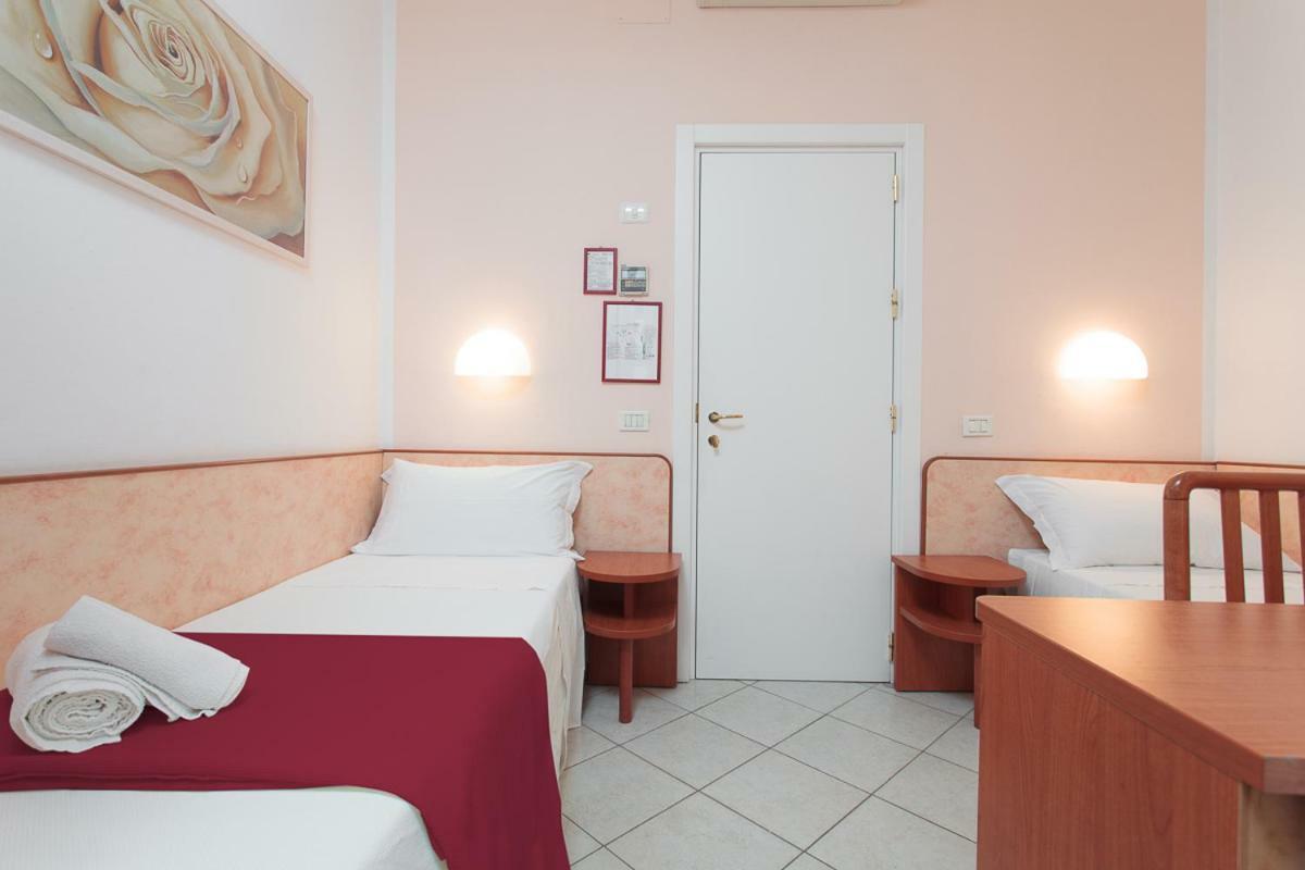 Hotel San Marco Милано Мартима Екстериор снимка